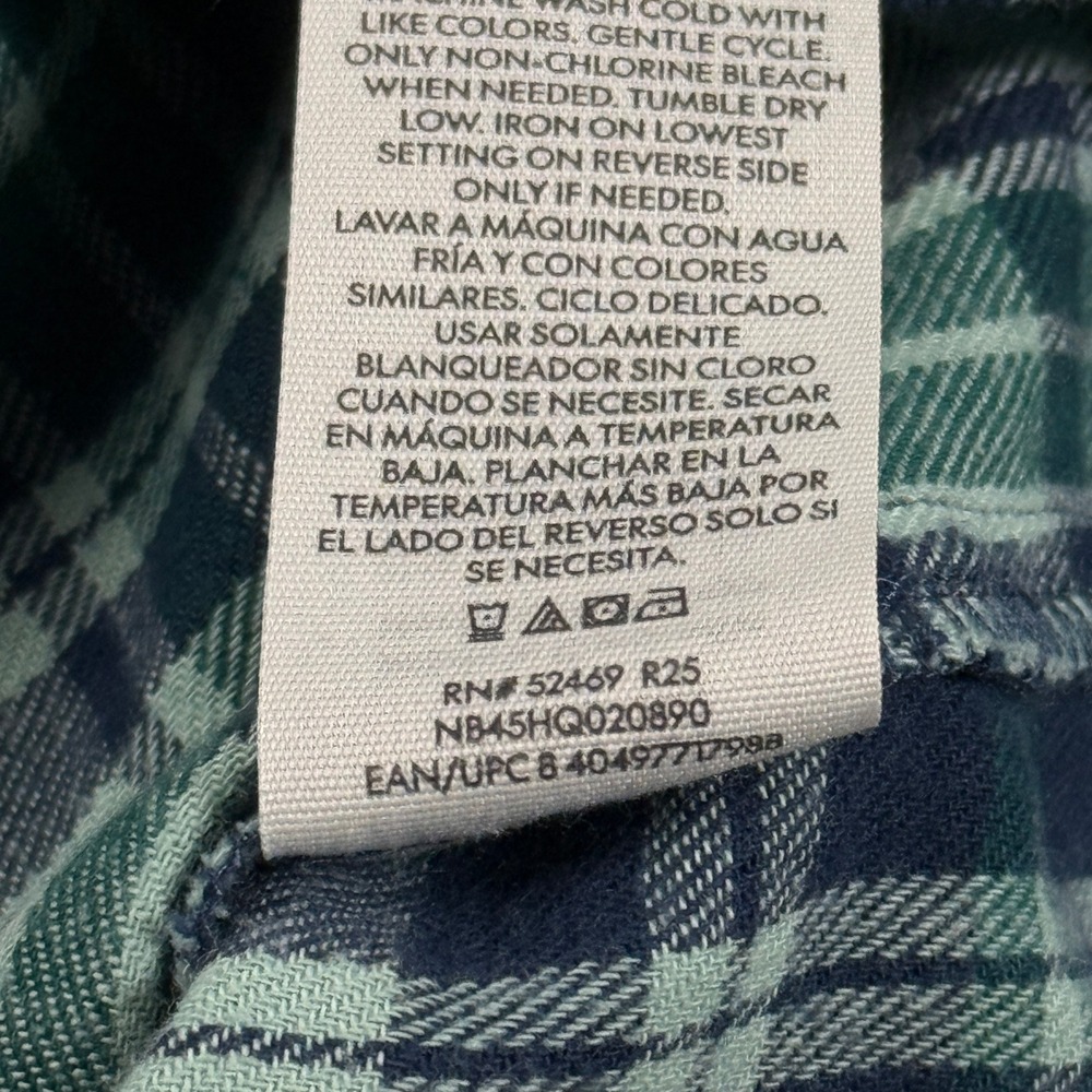 No Boundaries Netflix Stranger Things Cotton Cropped Flannel Hawkins Womens XL - Picture 7 of 10